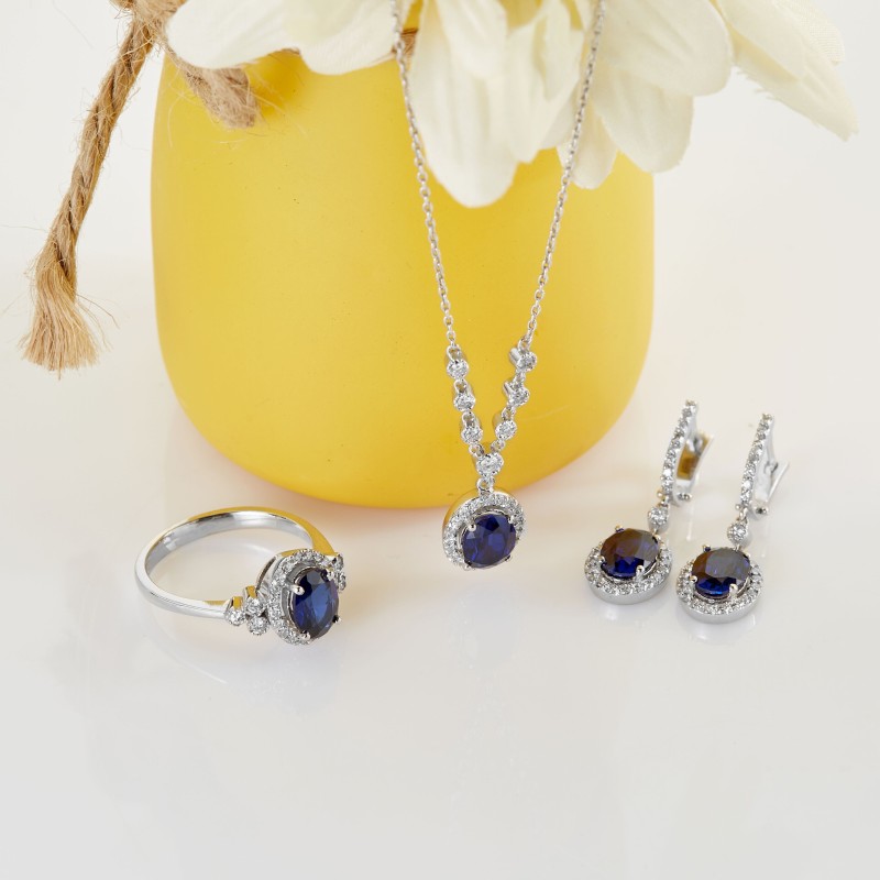8.17 Karat Safir Taşlı Pırlanta Set
