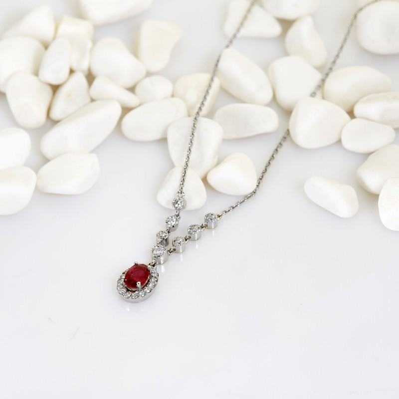 3.88 Karat Yakut Taşlı Pırlanta Set