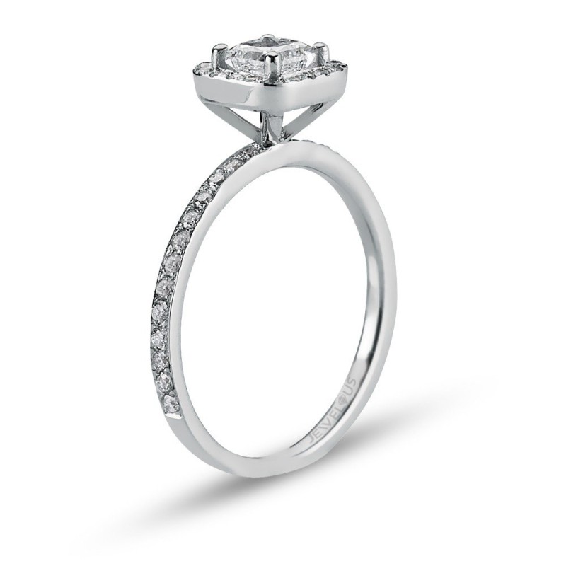 0.95 Karat Princess Kesim Pırlanta Tektaş Yüzük