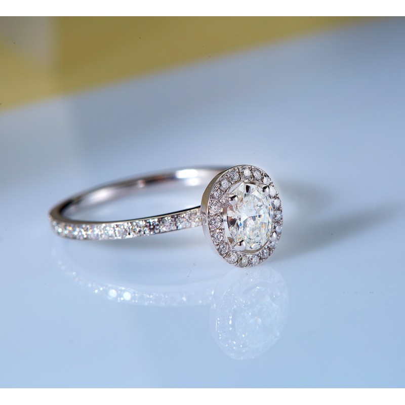 1.00 Karat Oval Kesim Pırlanta Tektaş Yüzük