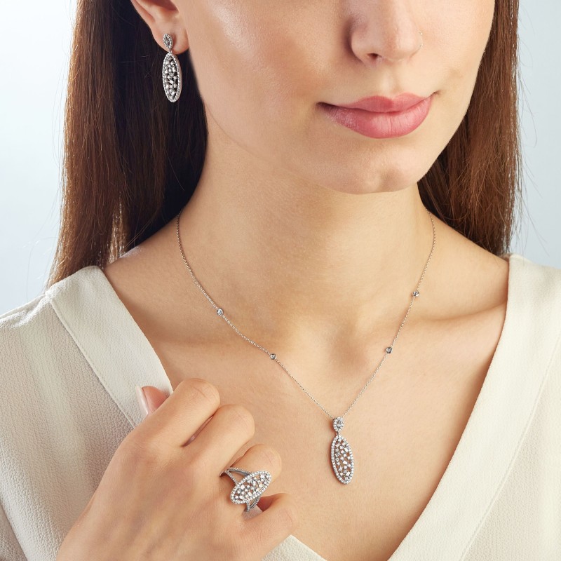 3.19 Karat Baget Pırlanta Set