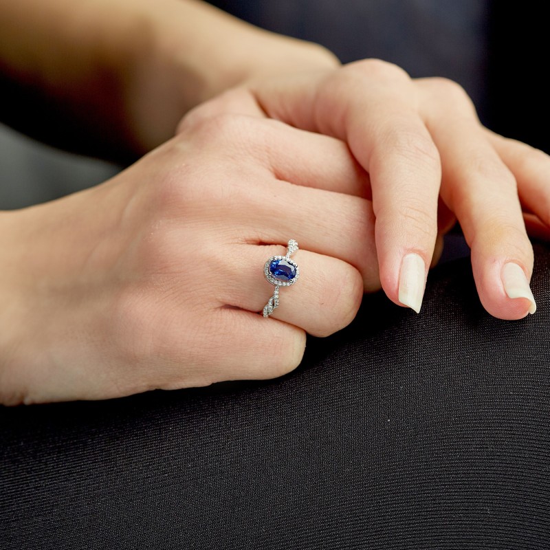 4.67 Karat Safir Taşlı Pırlanta Set