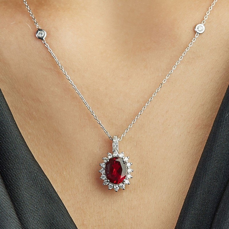 10.09 Karat Yakut Taşlı Pırlanta Set