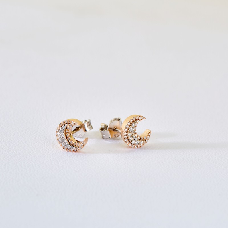 0.20 Karat Pırlanta Minimal Küpe