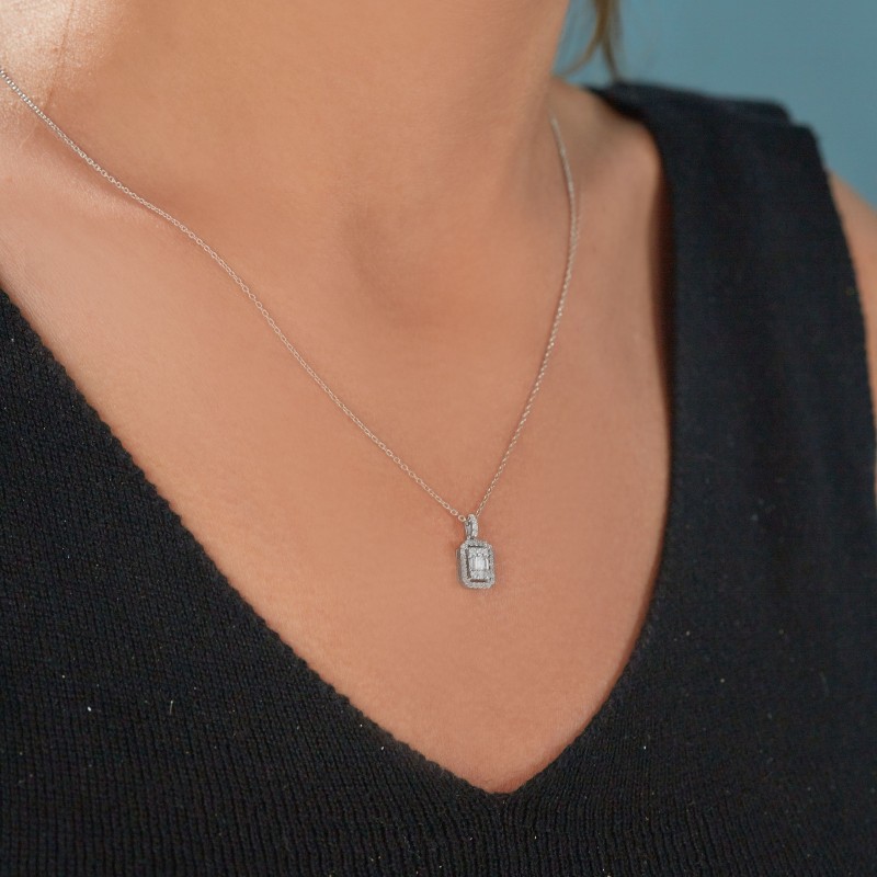 0.25 Karat Baget Pırlanta Kolye