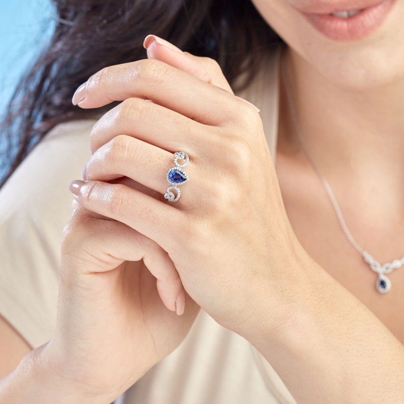 1.01 Karat Safir Taşlı Pırlanta Yüzük