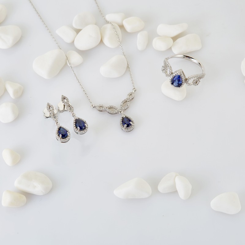 1.01 Karat Safir Taşlı Pırlanta Yüzük