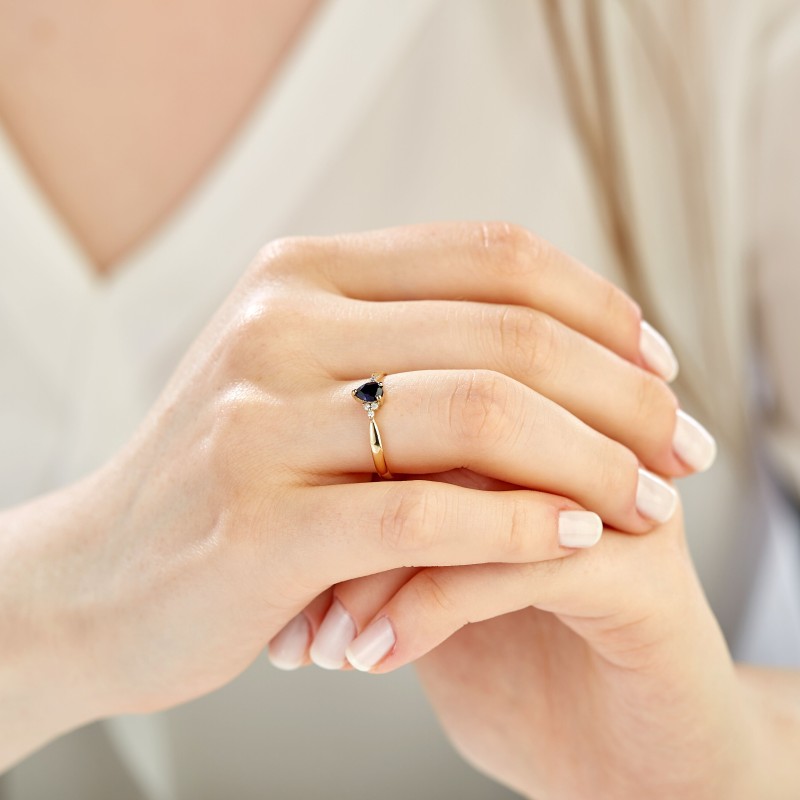 0.54 Karat Safir Taşlı Pırlanta Minimal Yüzük