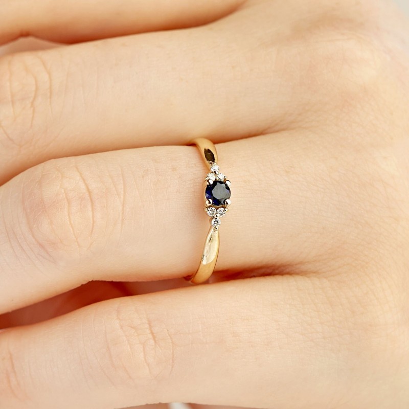 0.53 Karat Safir Taşlı Pırlanta Minimal Yüzük
