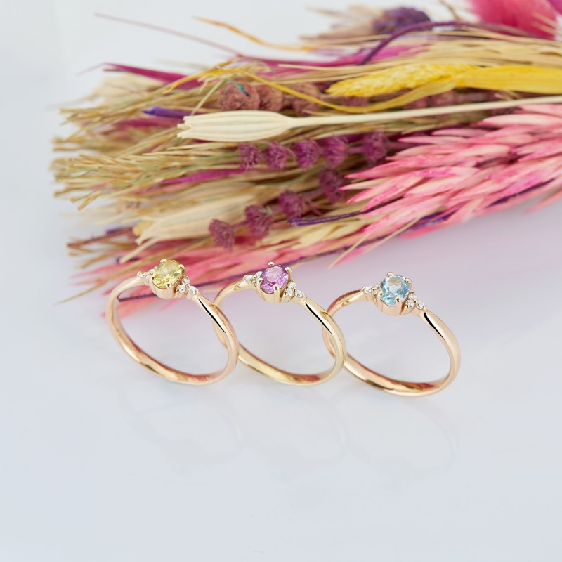 0.44 Karat Pembe Safir Taşlı Pırlanta Minimal Yüzük