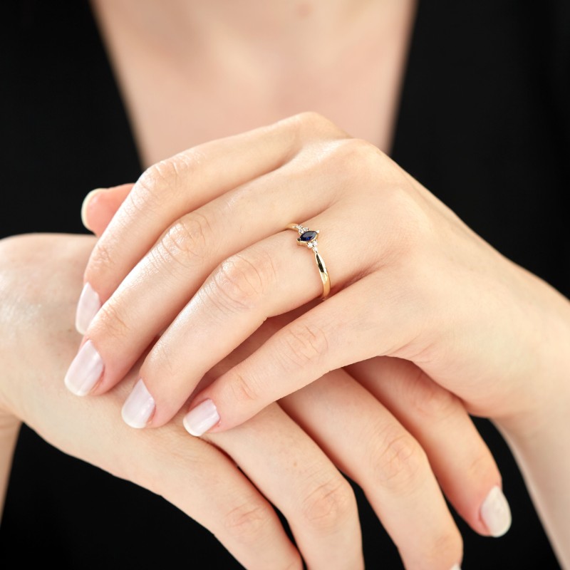 0.17 Karat Safir Taşlı Pırlanta Minimal Yüzük
