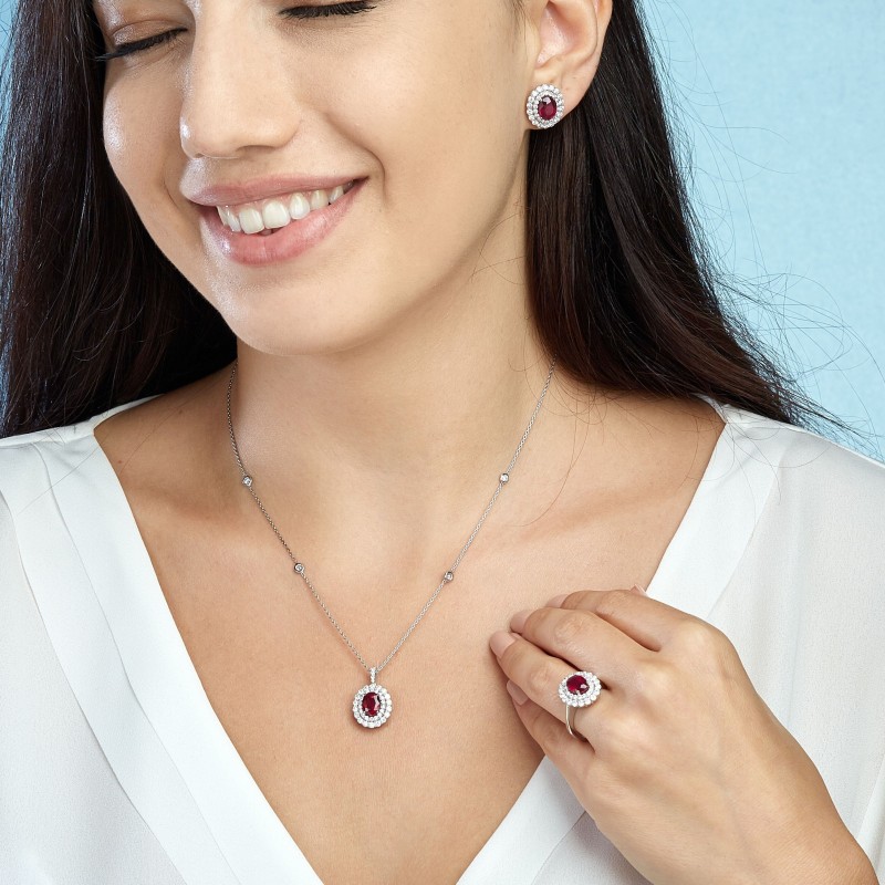 2.91 Karat Yakut Taşlı Pırlanta Yüzük