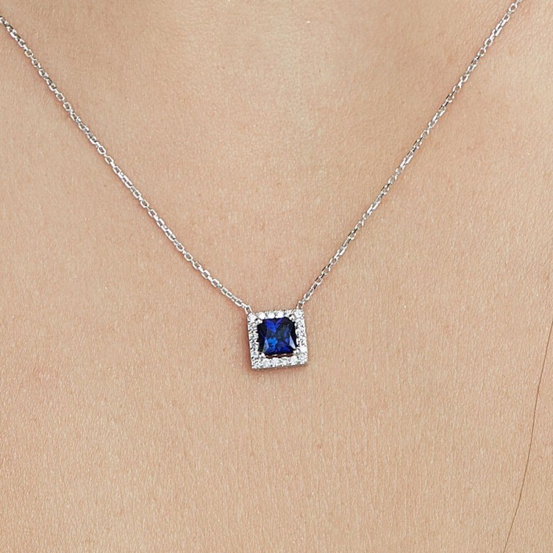 0.68 Karat Safir Taşlı Pırlanta Kolye