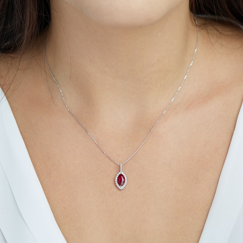 0.35 Karat Yakut Taşlı Pırlanta Kolye