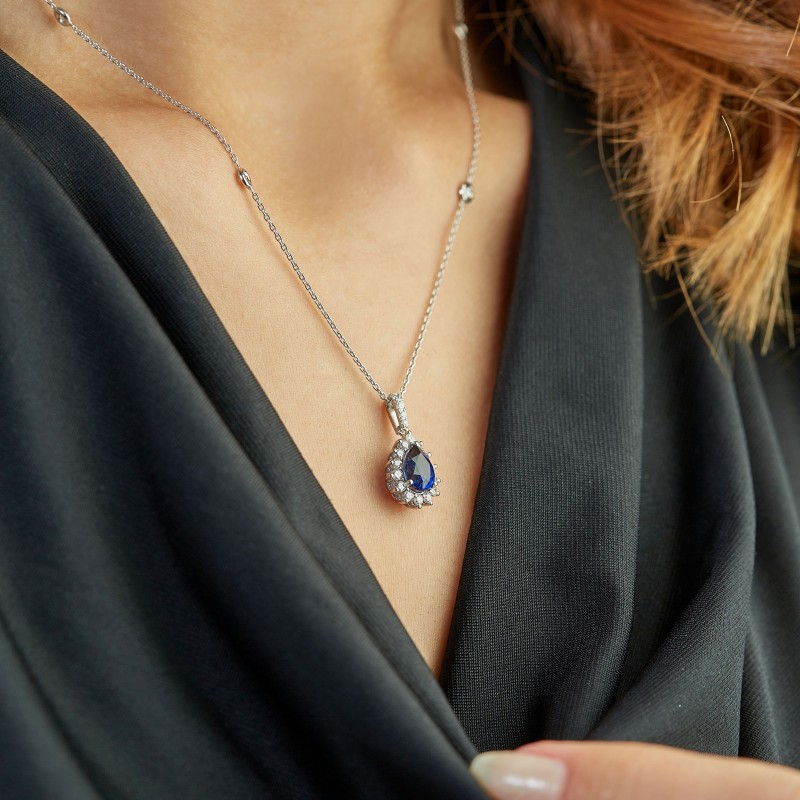 2.17 Karat Safir Taşlı Pırlanta Kolye