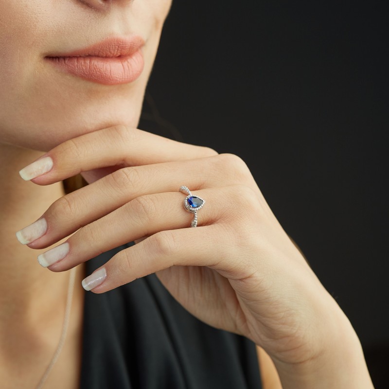 1.03 Karat Safir Taşlı Pırlanta Yüzük