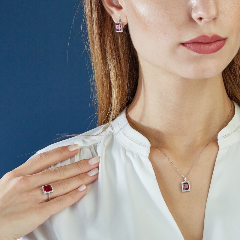 3.05 Karat Yakut Taşlı Pırlanta Yüzük