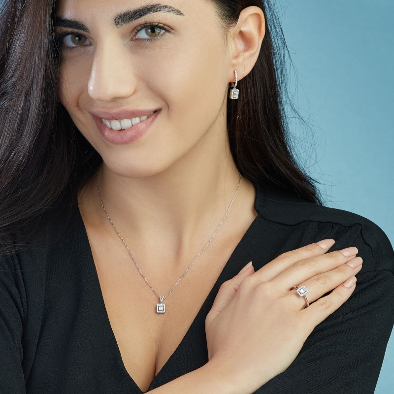 0.27 Karat Baget Pırlanta Yüzük