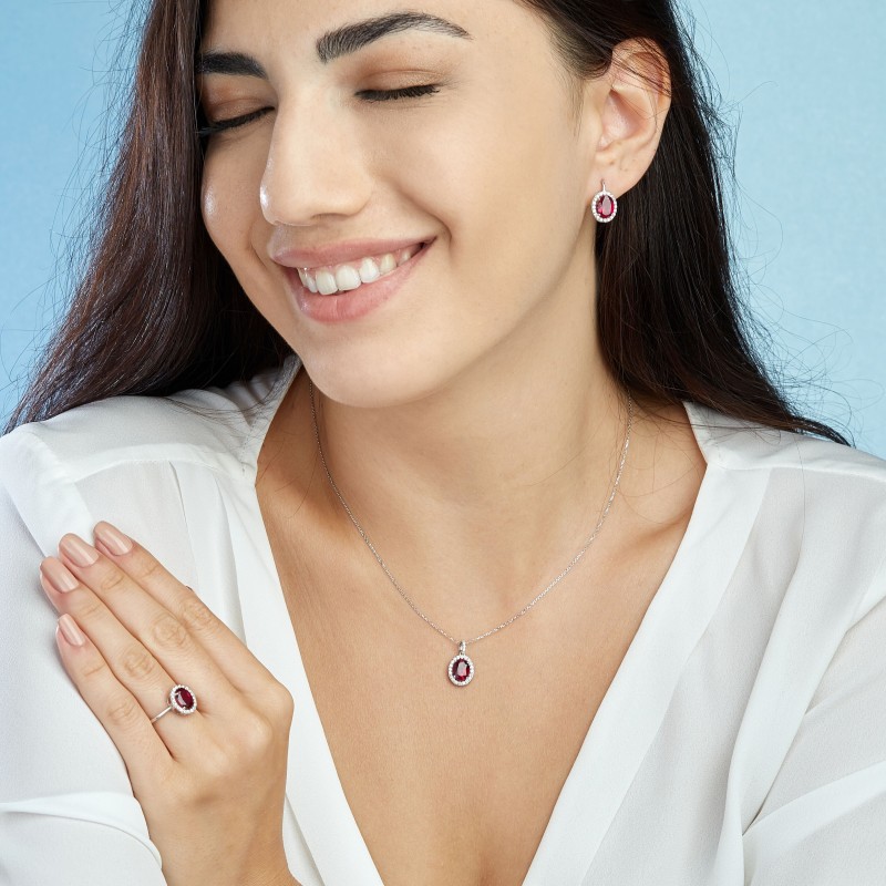 1.70 Karat Yakut Taşlı Pırlanta Yüzük
