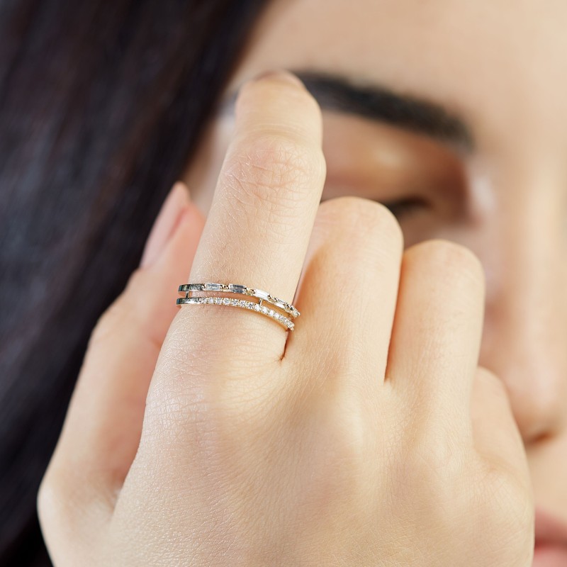 0.25 Karat Baget Pırlanta Minimal Yüzük