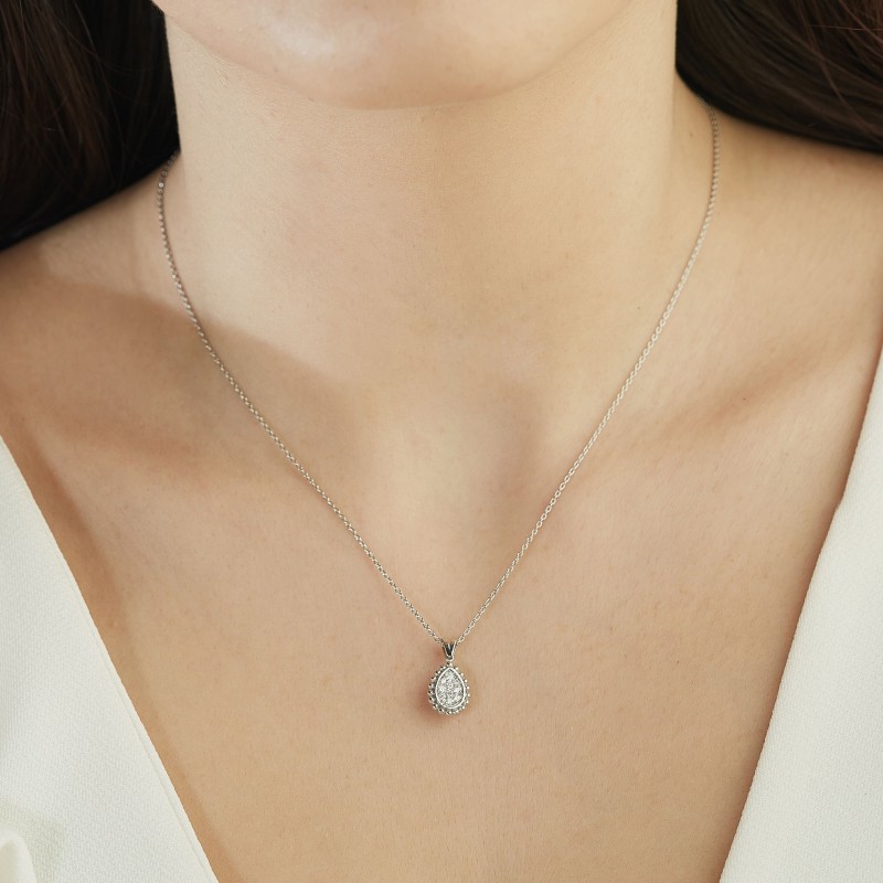 0.15 Karat Pırlanta Minimal Kolye