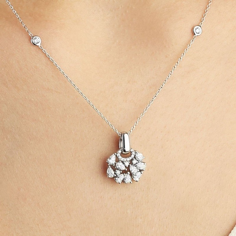 0.96 Karat Damla Pırlanta Fantezi Kolye