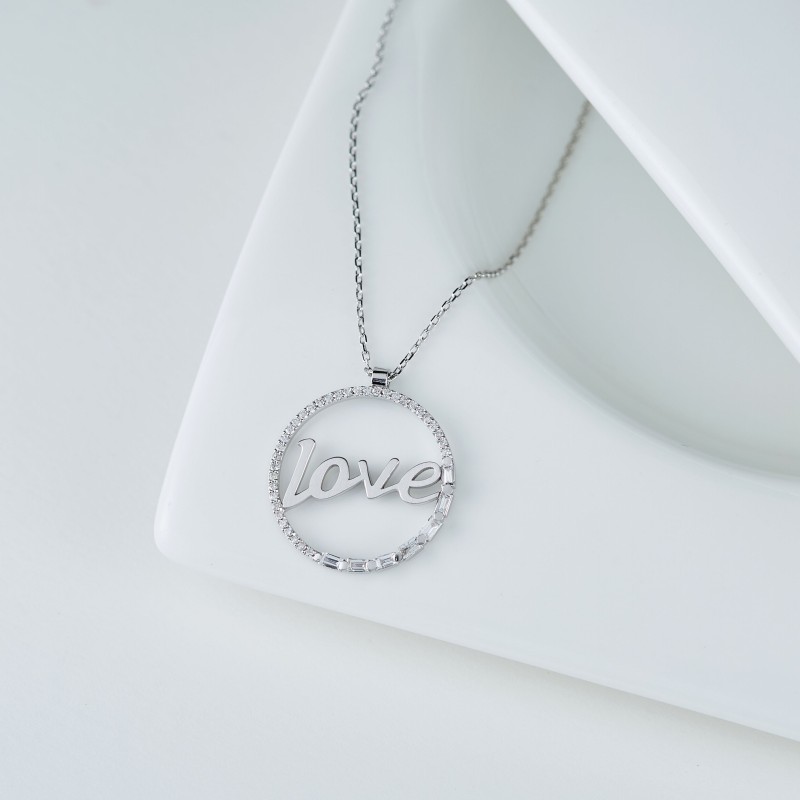 0.44 Karat Baget Pırlantalı Minimal Kolye