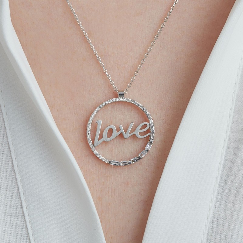 0.44 Karat Baget Pırlantalı Minimal Kolye
