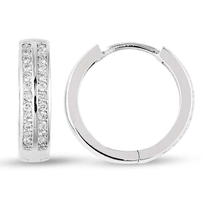 0.32 Karat Pırlanta Minimal Küpe