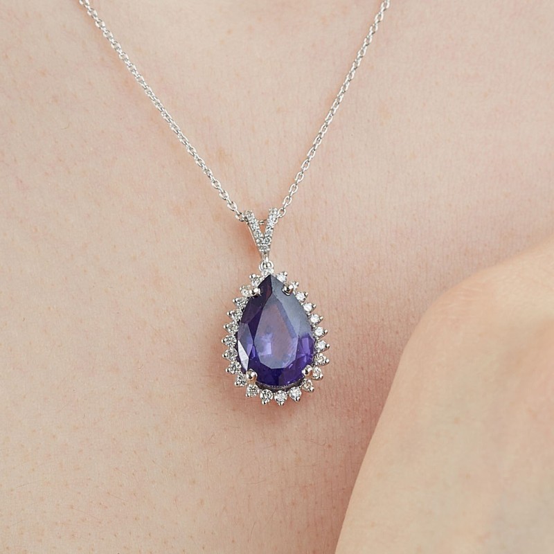 6.83 Karat Tanzanit Taşlı Pırlanta Kolye