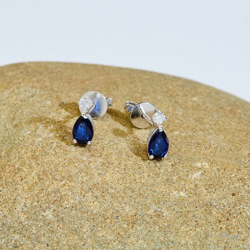1.19 Karat Damla Safir Taşlı Pırlanta Küpe